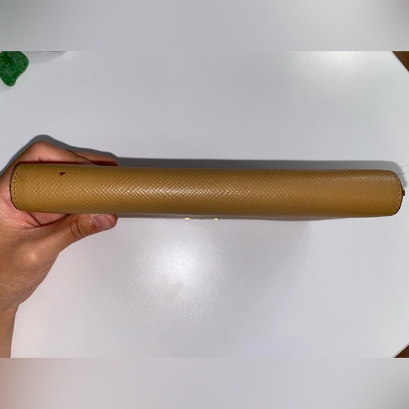 Prada Saffiano leather in color caramel (pre-owned) - Picture 7 of 14